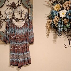 🔥🔥 HOT DEAL Umgee  Multicolor Cold Shoulder Romper Multiple Sizes Available